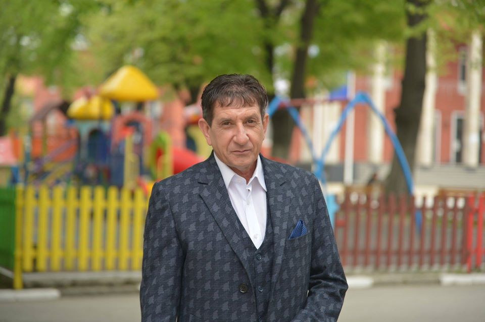 Кметът на Стамболийски развъртя голямата секира заради коронавируса СНИМКИ