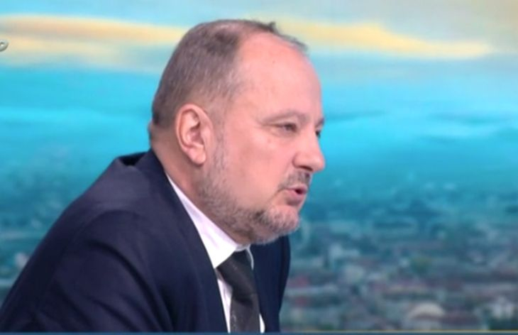 Проф. Воденичаров посочи домашно средство, което като троянски кон разрушава коронавируса отвътре 