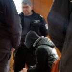 Ученик, убил пияния си баща насилник, отива на съд