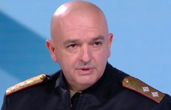 Ген. Мутафчийски с тревожно пророчество за Великден и коронавируса