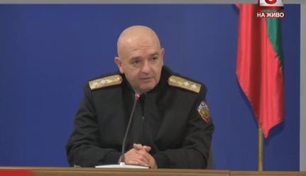 Ген. Мутафчийски с още новини за масовото тестване за COVID-19 и пикa на болестта ВИДЕО