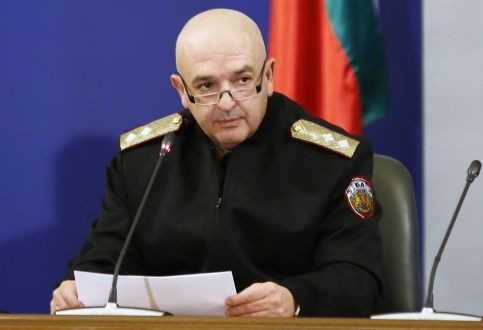 Ген. Мутафчийски с тревожни данни за починалите от коронавирус у нас ВИДЕО 