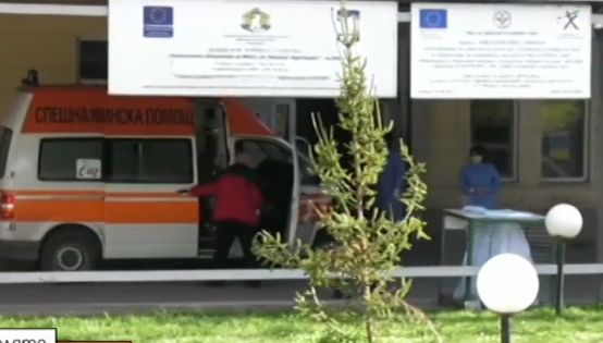 Как живеят хората в селото на първите две жертви на COVID-19 ВИДЕО 