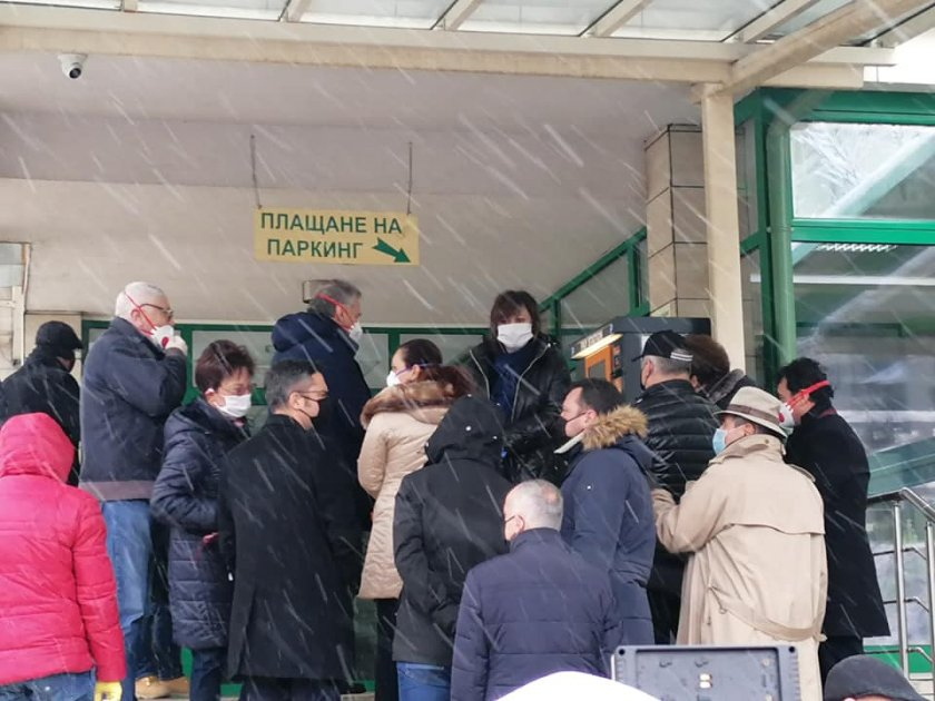 Нинова се притесни заради коронавируса на Адемов! Обяви кога последно го е видяла СНИМКИ