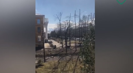 Въоръжени с картечници патрули завардиха руски град под карантина ВИДЕО 