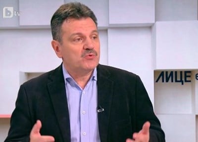 Д-р Симидчиев обяви дали ваксината БЦЖ, която всички българи имат, спира COVID-19