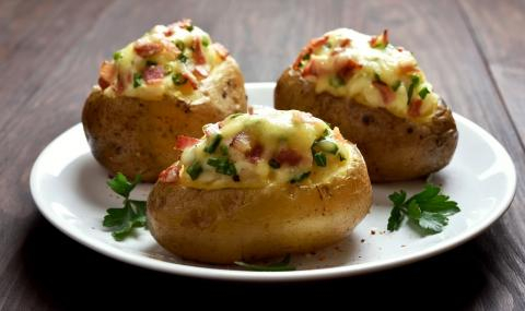 Нереална вкусотия: Пълнени картофи с кашкавал и бекон