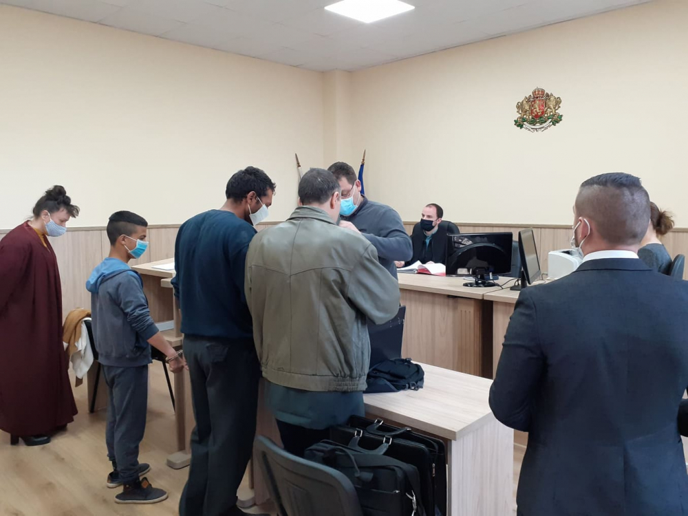 Тежко им на циганите, извършили тежкото престъпление в Трилистник
