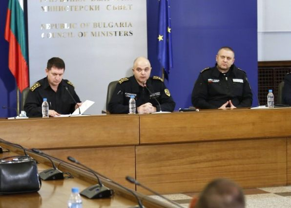 От МВР с първа реакция за кървавия екшън край София
