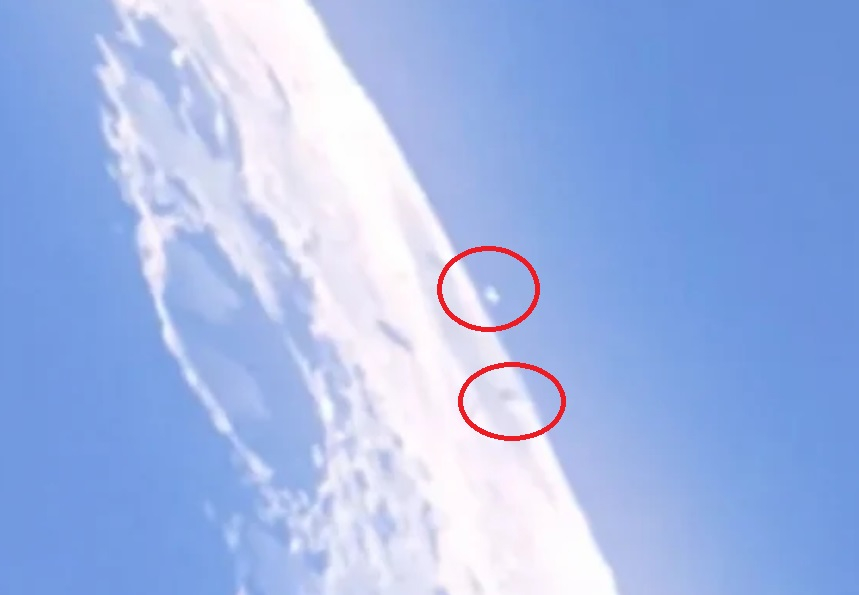 Огромни НЛО открити да висят над Луната ВИДЕО