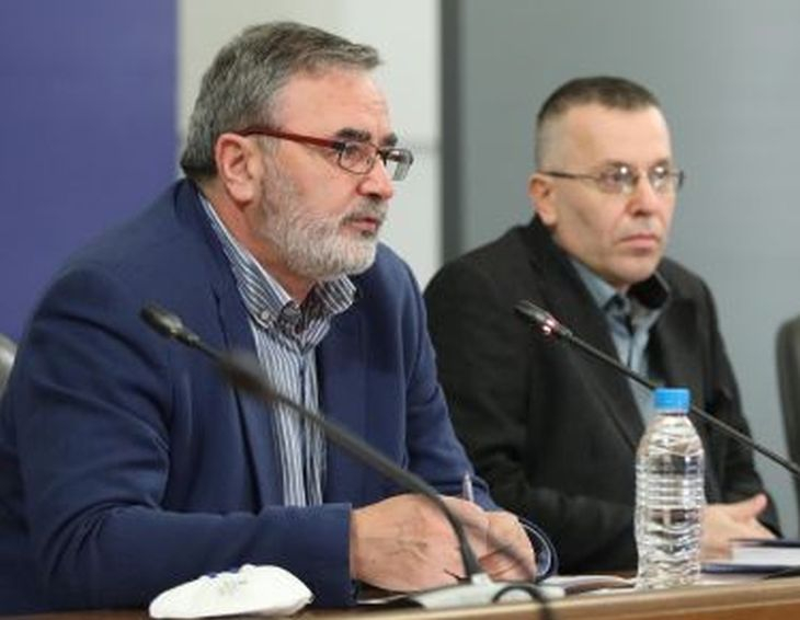 Доц. Ангел Кунчев обяви колко са заразените в Банско и може ли да се разболеят отново