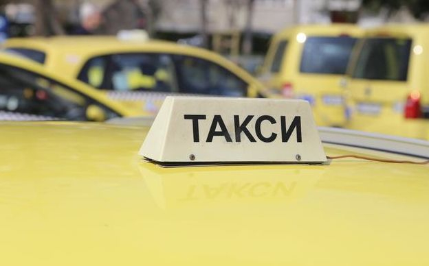 Ето какво се случва с таксиджията, возил циганина с коронавирус, избягал от болница