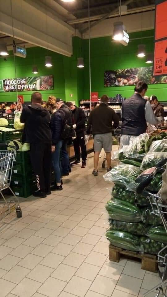 "Перверзията" на хората ядоса шефа на ВМА, а тези СНИМКИ доказват лудостта