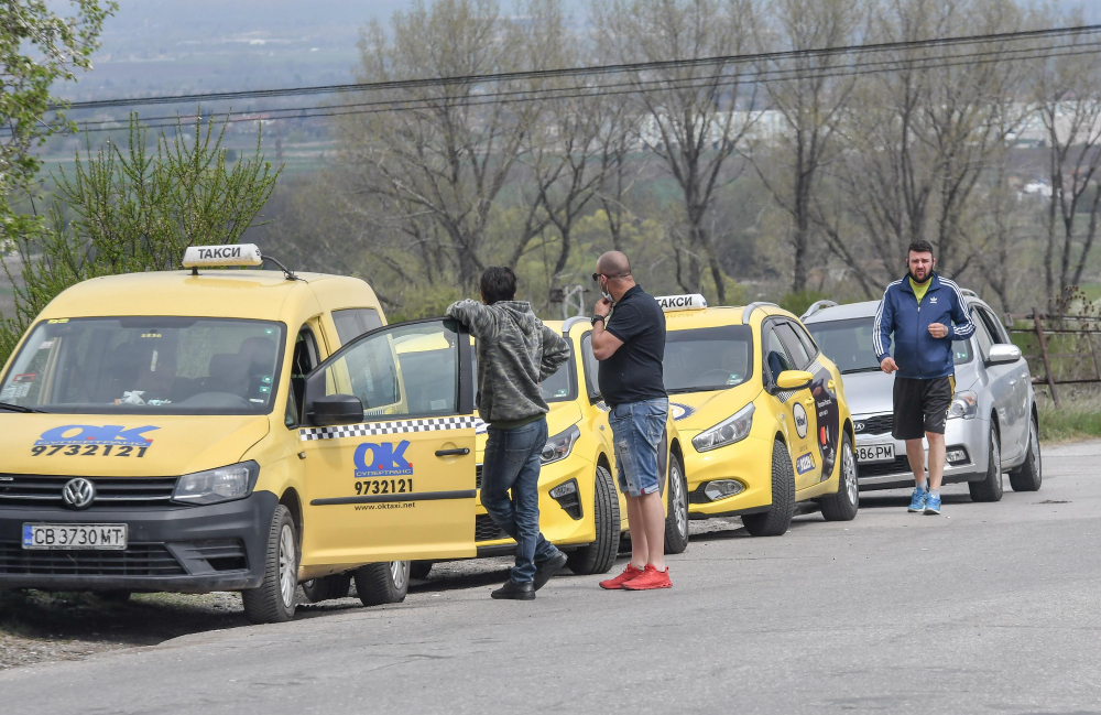 По КПП-тата около София е страшно! СНИМКИ
