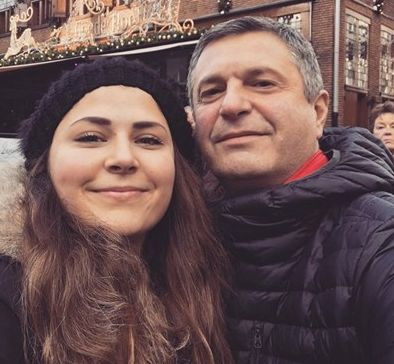 Коронавирусът спъва погребението на Милен Цветков! Дъщеря му ще...