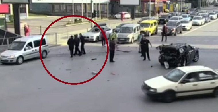 Появи се ново зловещо ВИДЕО от фаталното меле с Милен Цветков, минути след катастрофата той...