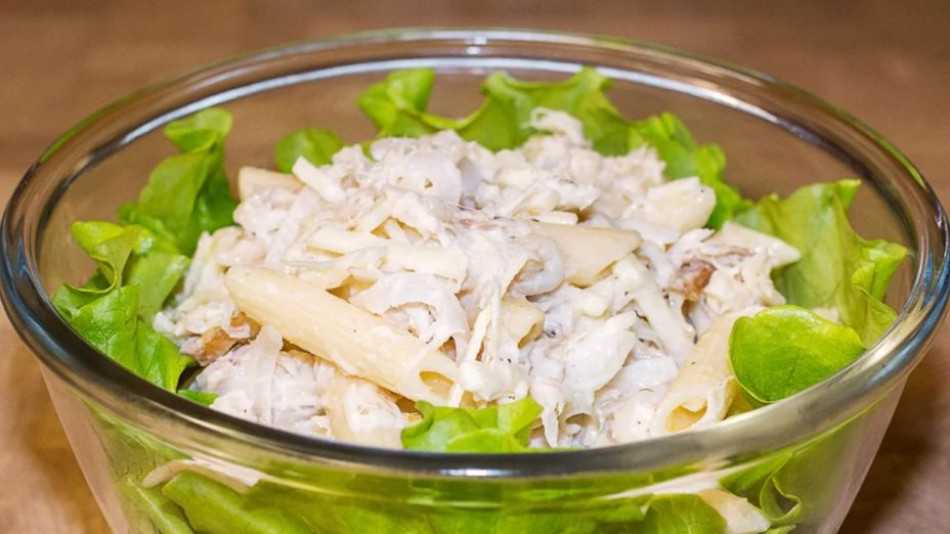 Не очаквах, че тази проста салатка с макарони ще е толкова вкусна!
