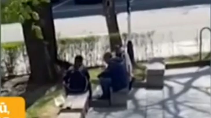 ВИДЕО показва как бездомници газят карантината в София