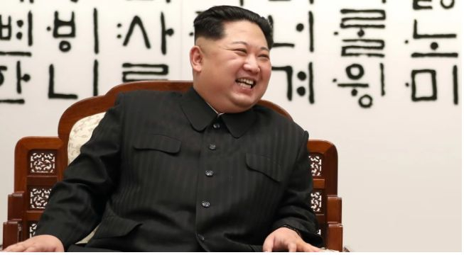 Историк: Ръководството на Северна Корея няма как да продължи извън семейството на Ким Чен Ун