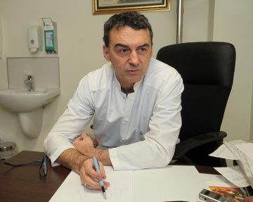 Проф. Иво Петров: Твърди се, че Борис Джонсън е излекуван бързо от К-19 с тази терапия