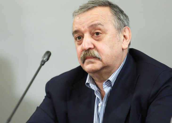 Проф. Кантарджиев: Имате ли тези симптоми - пипнали сте смъртоносния вирус 