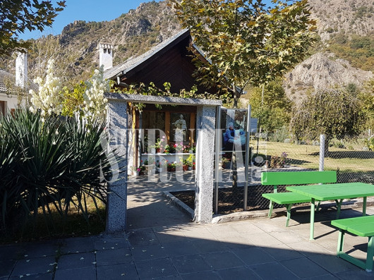 К-19 затвори къщата на баба Ванга, а църквата...