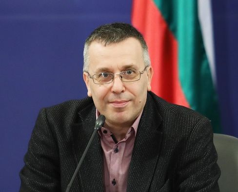 Болните от К-19 у нас надхвърлиха 2000 към 8:00 часа на 12 май БЛИЦ TV