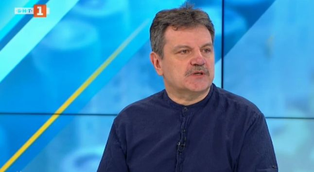 Д-р Симидчиев разкри колко дълго след като човек е излекуван може да носи COVID-19