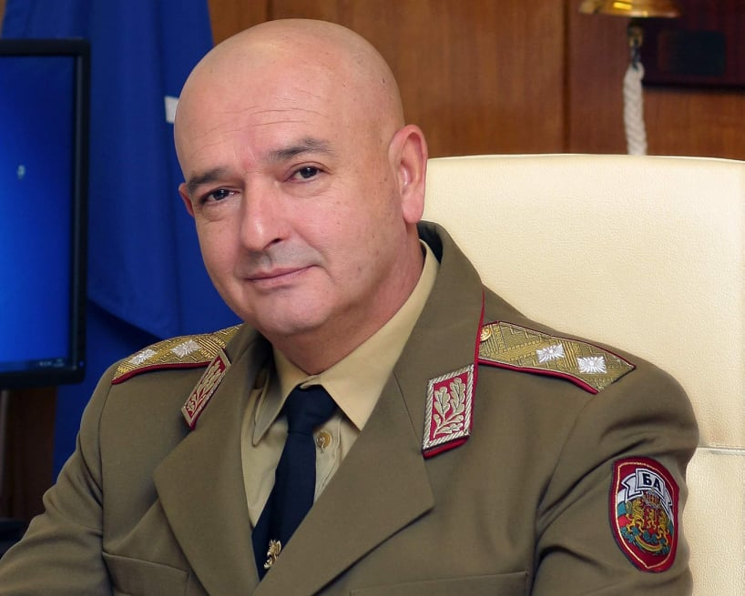 Ген. Мутафчийски със силни думи за COVID-19 и Гергьовден
