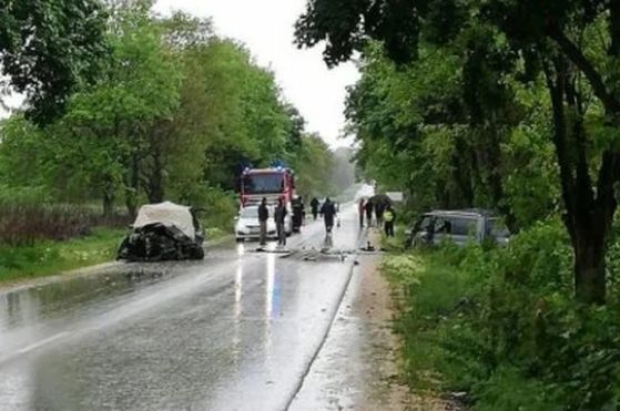 Шокиращи разкрития за мелето с 3 трупа край Силистра, шофьорката имала... СНИМКИ