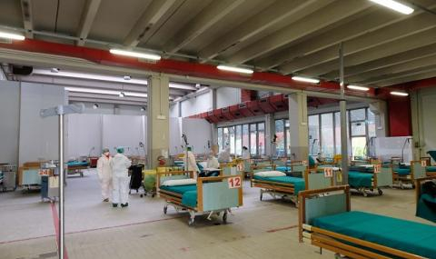 Чешките медици на първа линия ще получат по 4 800 долара месечно