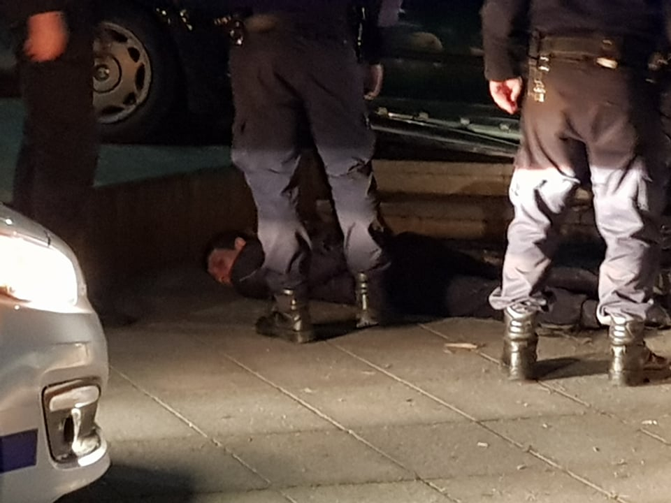 Невиждан екшън в Бургас! Три патрулки гониха луд джигит с БМВ, а после... ВИДЕО