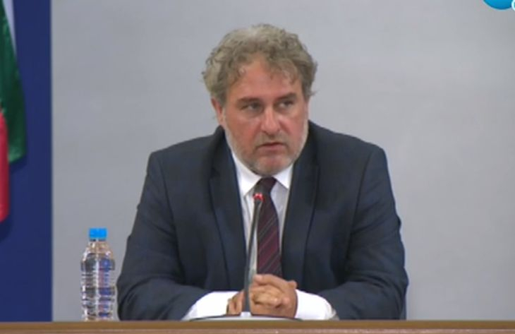 Културният министър обяви какви големи пари ще раздаде