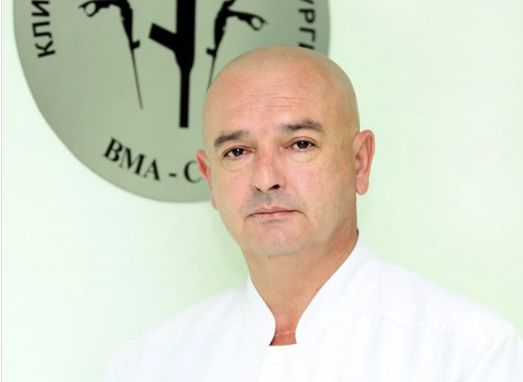 Ген. Мутафчийски благодари на всички медицински сестри и призна...