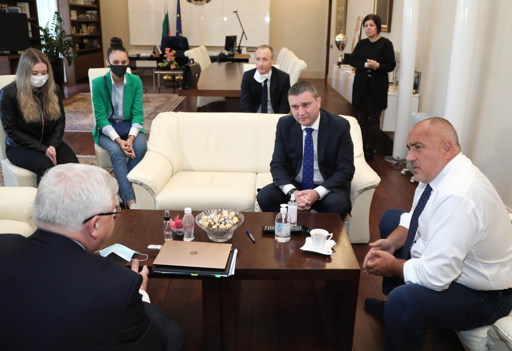 Борисов, Ананиев и ген. Мутафчийски със спешно решение след падането на извънредното положение