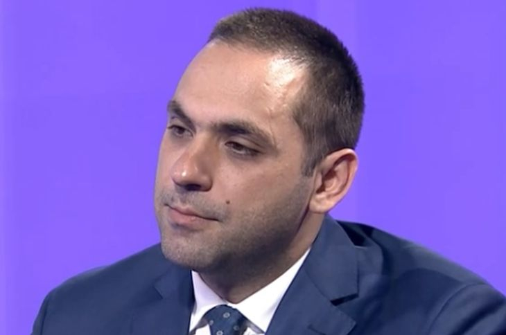 Министърът на икономиката с подробности за държавните бензиностанции 