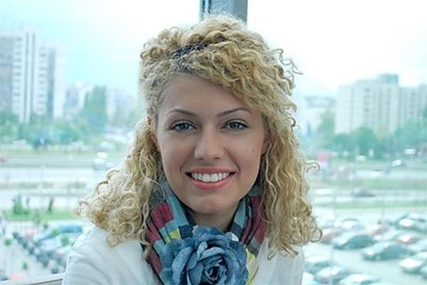 Гореща красавица става водеща в Нова телевизия