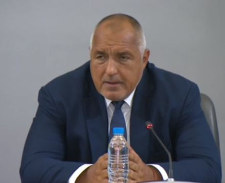 Премиерът обяви как ще се пътува до Сърбия и Гърция и ще има ли 14-дневна карантина БЛИЦ TV