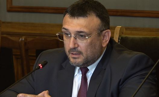 Младен Маринов обяви важна промяна при контрола на лицата под карантина 
