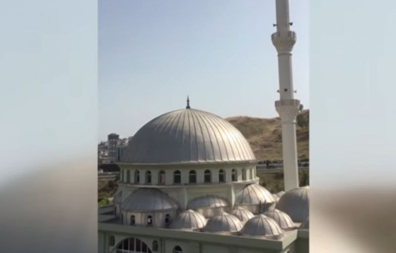 ''Бела чао'' зазвуча от минаретата в Измир ВИДЕО