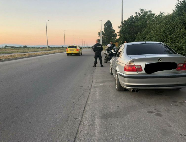 Пишлигар с БМВ дрифти по пловдивски булевард и съжали жестоко