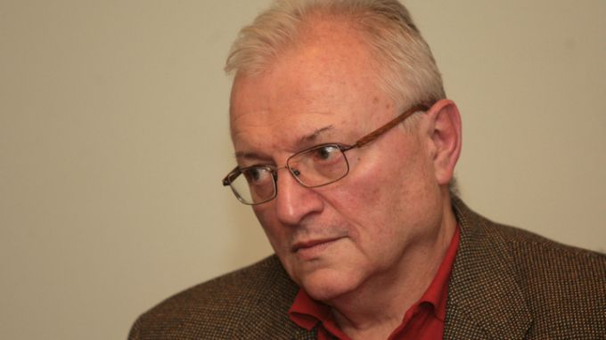 Наш журналист: След "Байдънгейт" ще ескалират още скандали и разкрития за заговора срещу Тръмп 