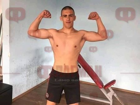 Такъв скандален екшън с псувни и погром в РПУ не се бе случвал никога в България 18+