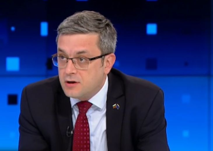 Тома Биков захапа Божков заради есемесите с Горанов