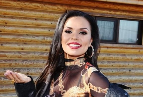 Няма да повярвате с какво Цвети Радойчева пребори сенната хрема... СНИМКИ 18+