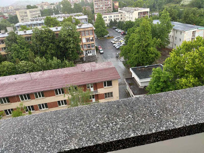 Градушка помля центъра на Кърджали