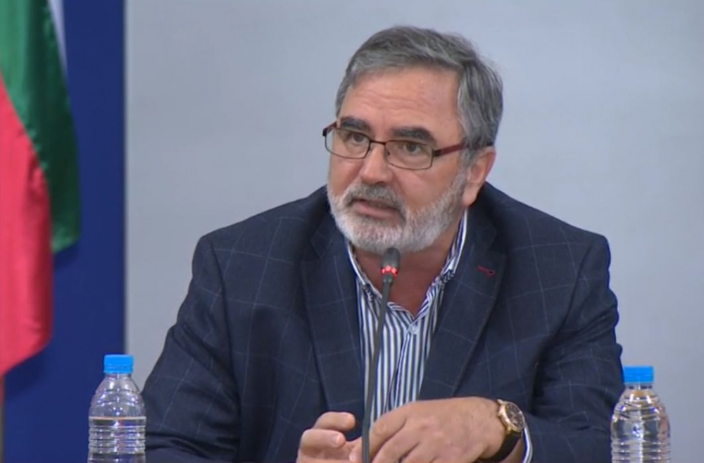 Доц. Кунчев разочарова всички с тази новина за карантината и обясни може ли да пипнем К-19 на плажа БЛИЦ TV