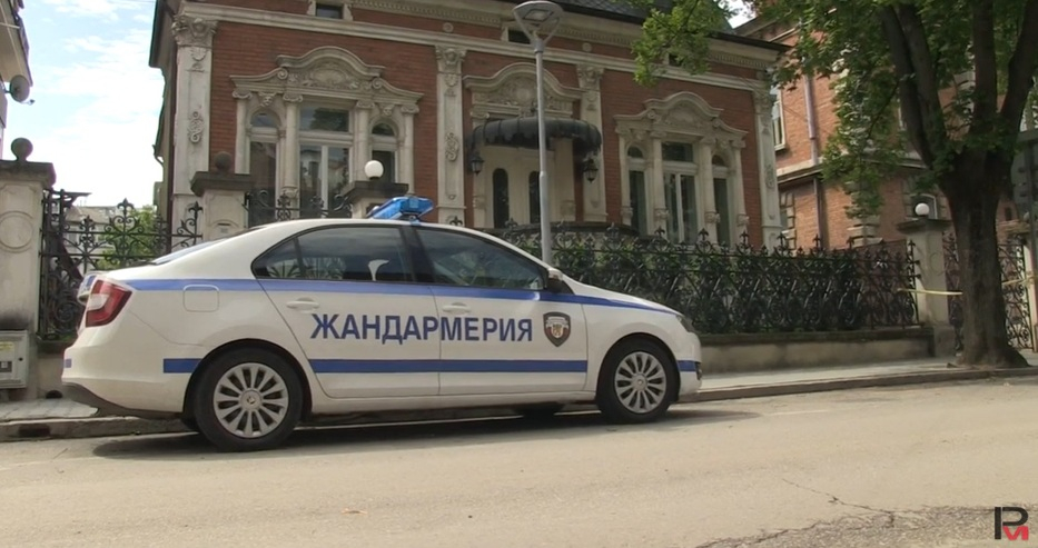 Жандармерия нахлу и в къщата на бизнесмена Пламен Бобоков в Русе ВИДЕО