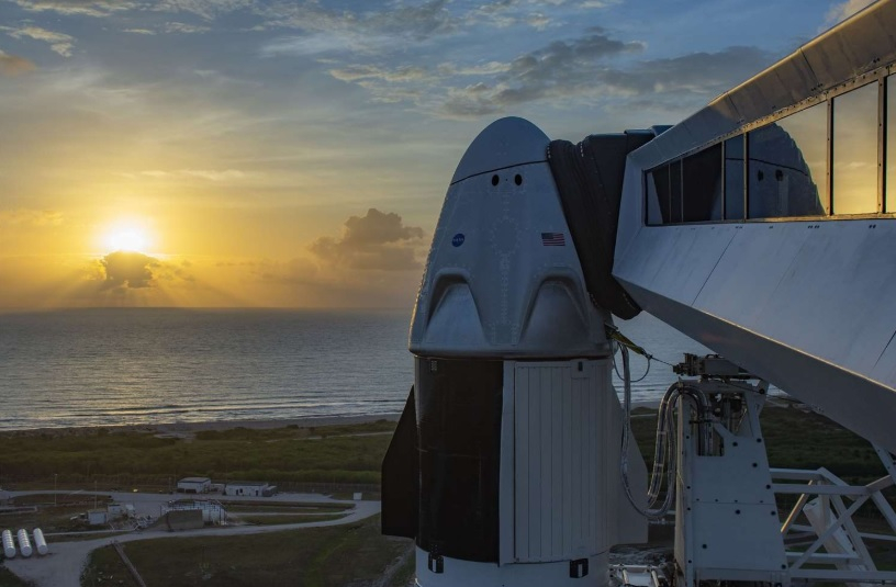 Исторически момент! Ракетата на SpaceX и НАСА е изстреляна в Космоса НА ЖИВО 
