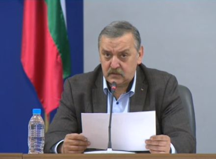 Троен скок на заразените с К-19 и още 4 починали у нас към 8 часа на 2 юни БЛИЦ TV